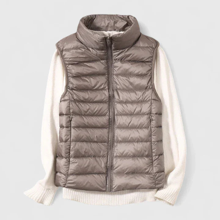 Janyressa - Comfortable Vest