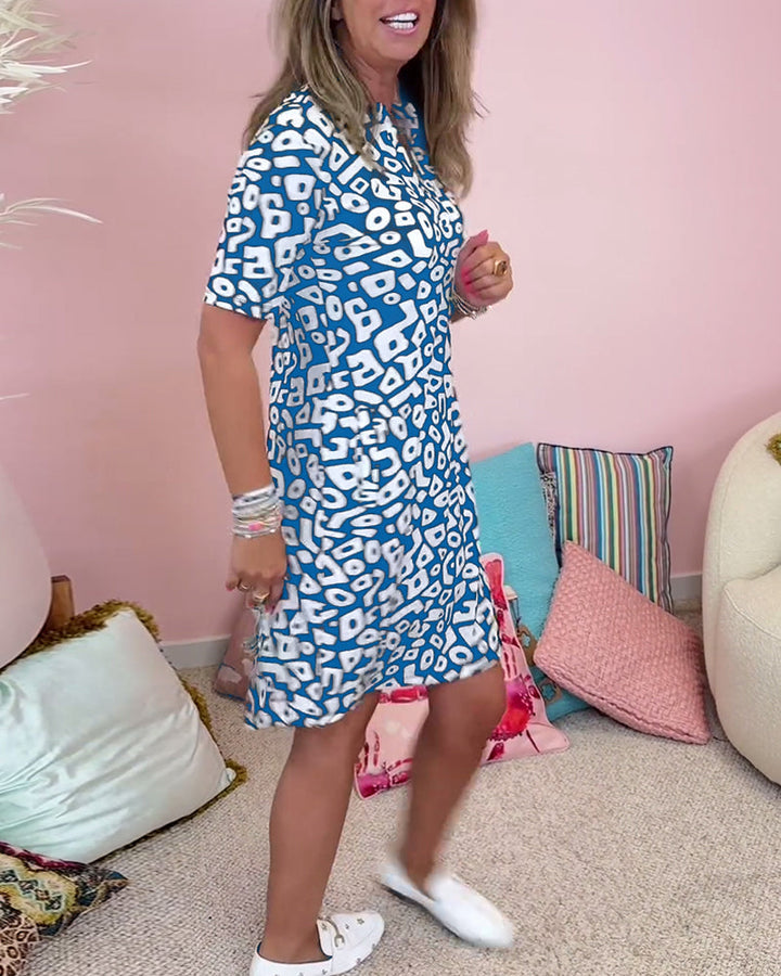 Casual V-Neck Dress with Printed Pocket