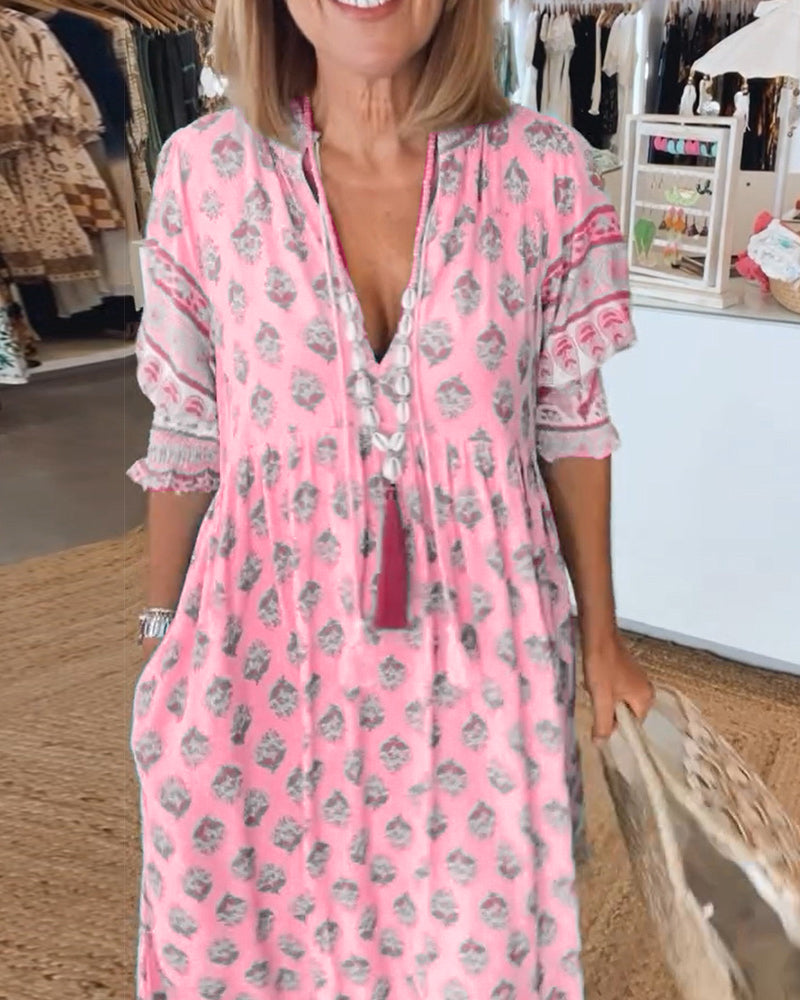 Casual Printed V-Neck Dress with Half Sleeves