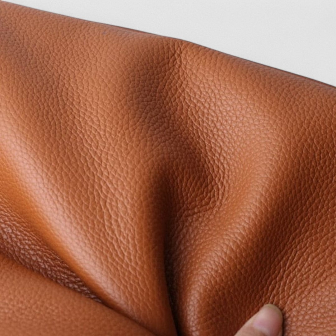 Fera | Elegant and Timeless Shoulder Bag