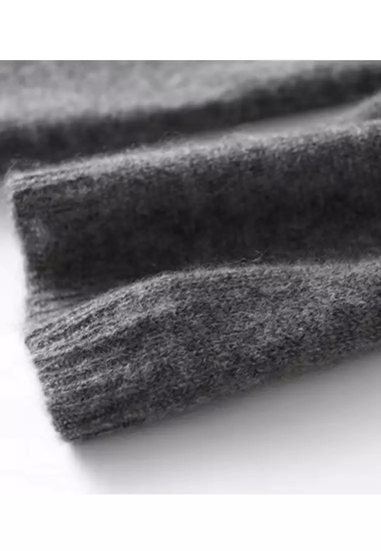 Alessia - Elegant Knitwear for Women